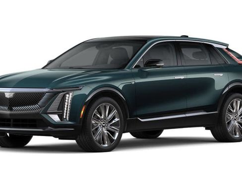 New 2026 Cadillac Lyriq Signature Luxury w/ LPO, Floor Liner Package image 25