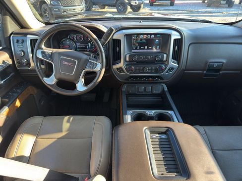 Used 2018 GMC Sierra 1500 SLT w/ SLT Premium Package image 11