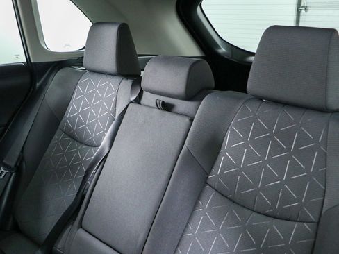 Used 2022 Toyota RAV4 XLE w/ Convenience Package FWD image 25