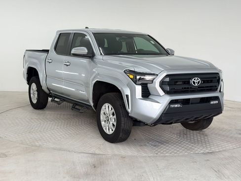 Used 2024 Toyota Tacoma SR5 image 7