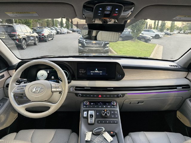 Used 2024 Hyundai Palisade Limited AWD/4WD image 22