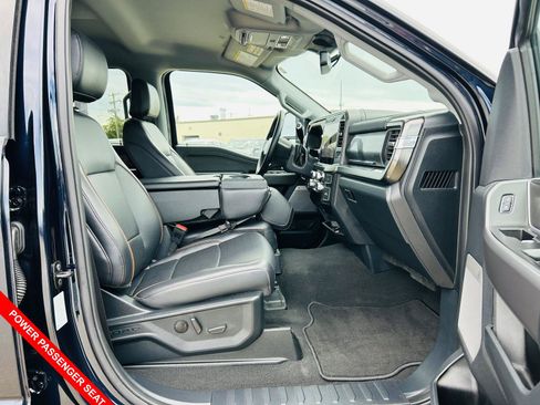 Used 2025 Ford F350 Lariat AWD/4WD image 36