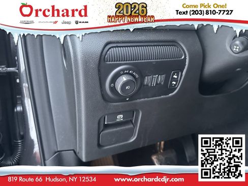 Used 2024 Jeep Wagoneer Series II image 29