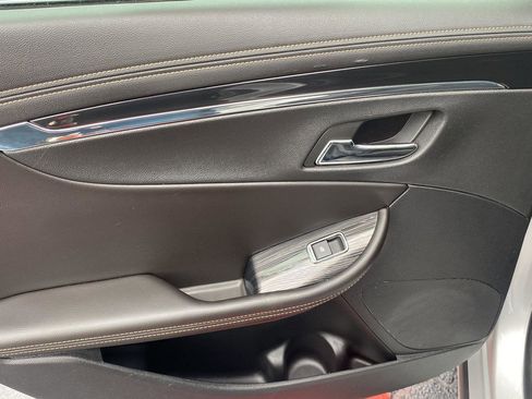 Used 2016 Chevrolet Impala LTZ FWD image 37