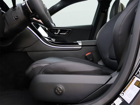 New 2026 Mercedes-Benz C 43 AMG 4MATIC Sedan image 42