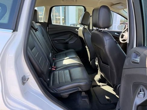 Used 2016 Ford C-MAX SEL w/ Equipment Group 302A image 22