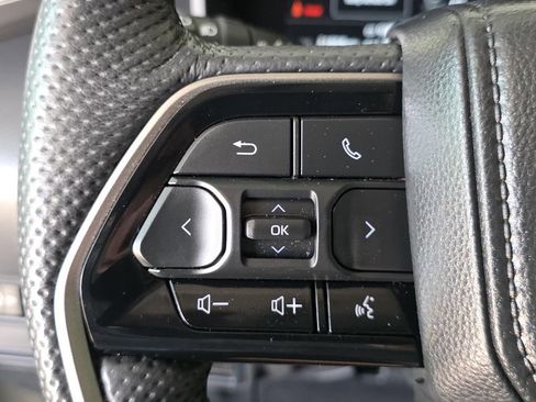Used 2024 Toyota Sequoia Limited AWD/4WD image 33