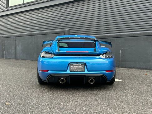 Certified 2025 Porsche 718 Cayman GT4 RS image 9