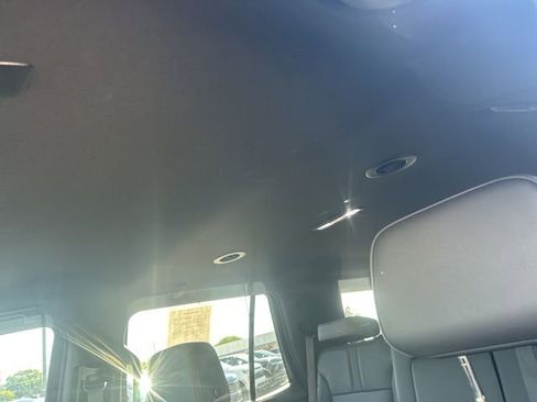 Used 2023 Chevrolet Tahoe RST AWD/4WD image 16