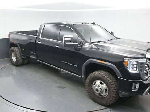 Used 2023 GMC Sierra 3500 Denali w/ Denali Ultimate Package AWD/4WD image 23