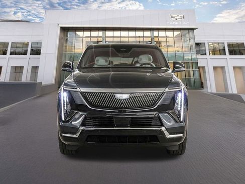 Used 2026 Cadillac Escalade IQ Luxury 1 image 2