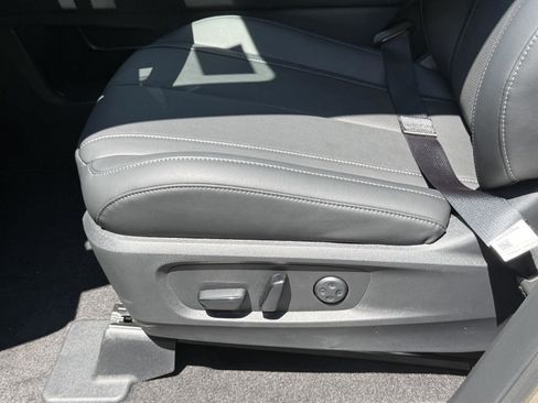 New 2027 INFINITI QX60 Luxe w/ Cargo Package AWD/4WD image 19