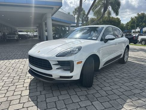 Used 2020 Porsche Macan AWD/4WD image 15