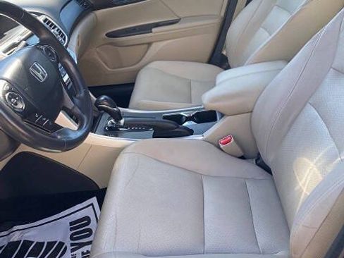 Used 2015 Honda Accord EX-L image 42