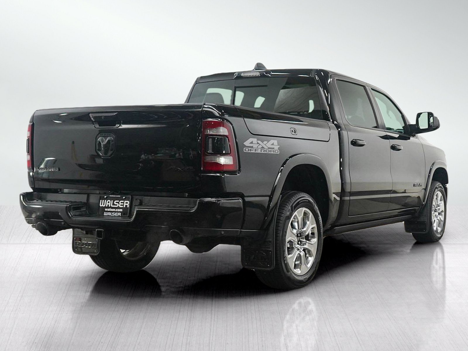 Used 2021 RAM 1500 Laramie AWD/4WD image 5