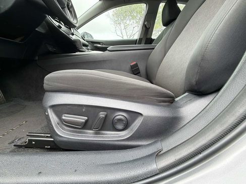 Used 2023 Toyota Camry LE image 13