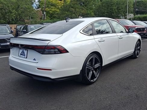 Used 2025 Honda Accord Sport image 6
