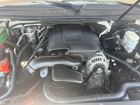 Used 2012 Chevrolet Tahoe LTZ AWD/4WD image 29