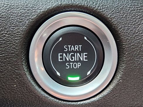 Used 2024 Cadillac Escalade Sport w/ LPO, ONYX Package image 20