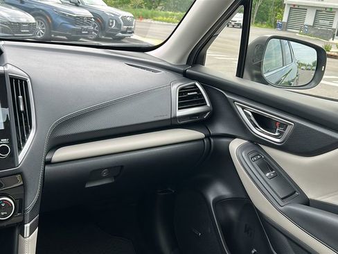 Certified 2023 Subaru Forester Limited AWD/4WD image 27