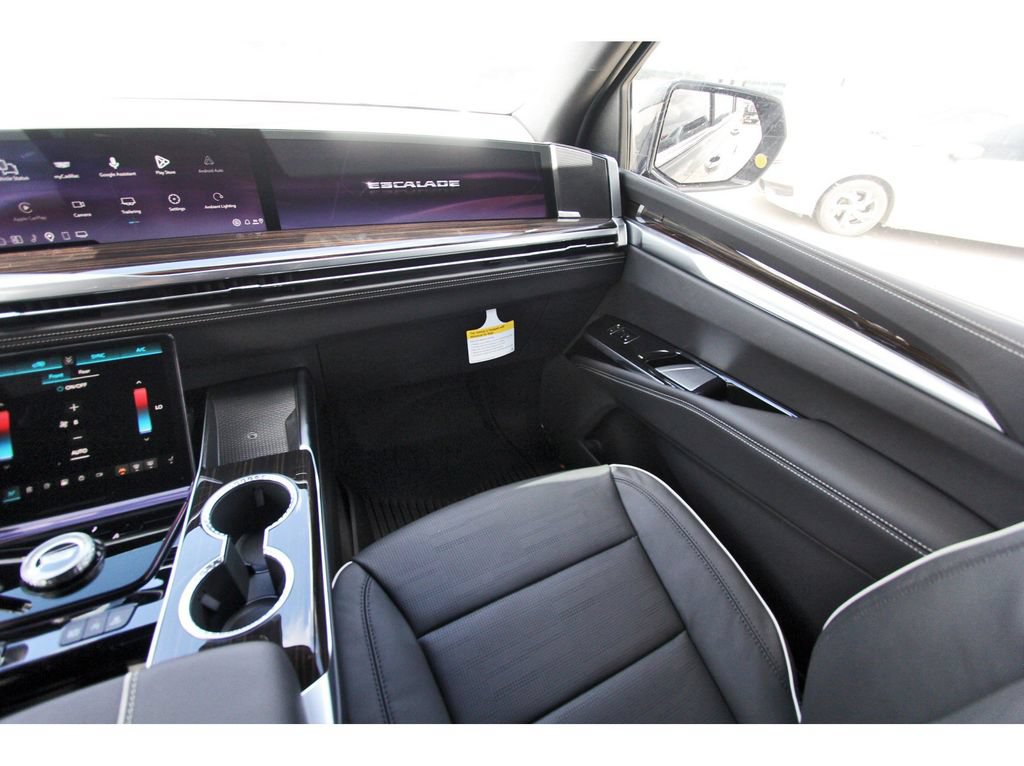 New 2027 Cadillac Escalade ESV Luxury RWD image 10