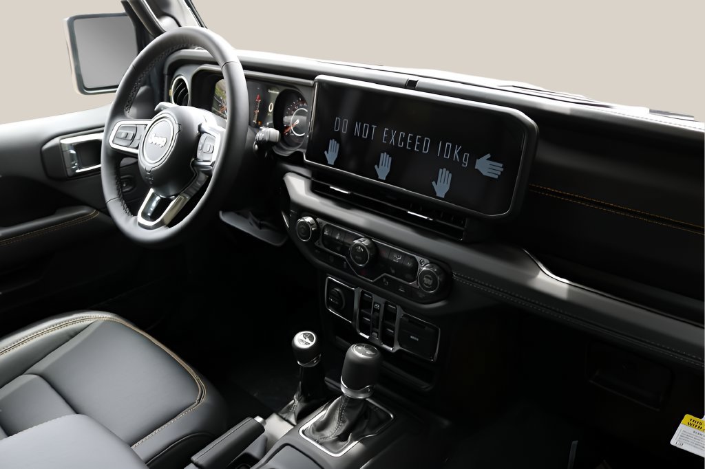 New 2026 Jeep Wrangler Unlimited Sahara w/ Whitecap Package AWD/4WD image 20