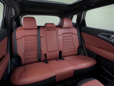 New 2026 Kia Sportage SX image 16