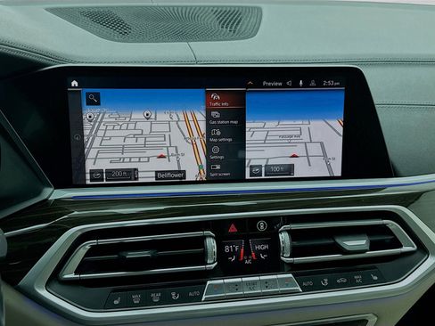 Used 2020 BMW X7 xDrive40i w/ Premium Package image 9