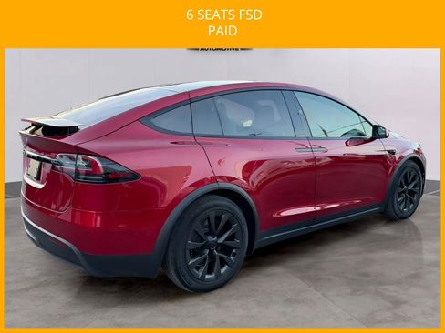 Used 2025 Tesla Model X image 10