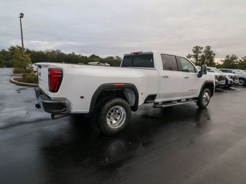 New 2026 GMC Sierra 3500 SLT w/ SLT Premium Package image 10