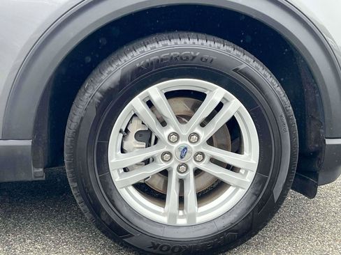 Certified 2022 Ford Explorer XLT image 8