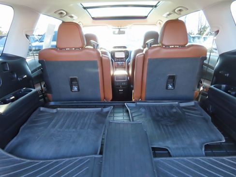 Used 2022 Subaru Ascent Touring image 43