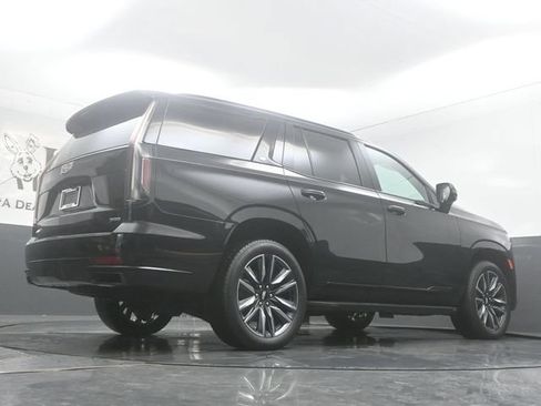 Used 2024 Cadillac Escalade Sport AWD/4WD image 34