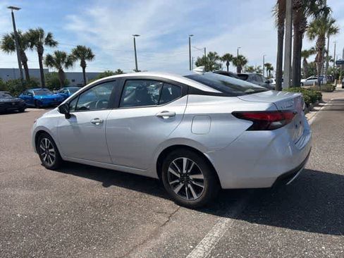 Used 2024 Nissan Versa SV FWD image 18