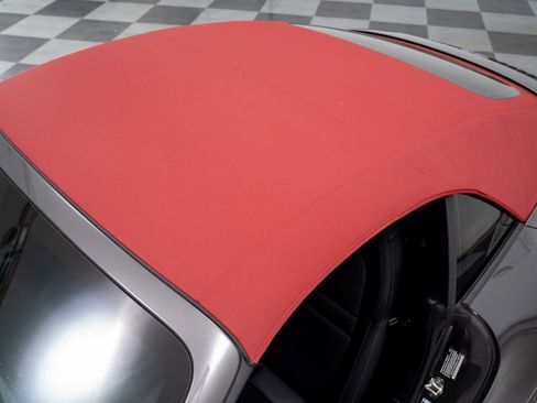 Used 2024 Porsche 911 Carrera image 39