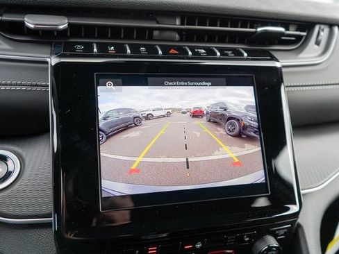 New 2025 Jeep Grand Cherokee Laredo image 23