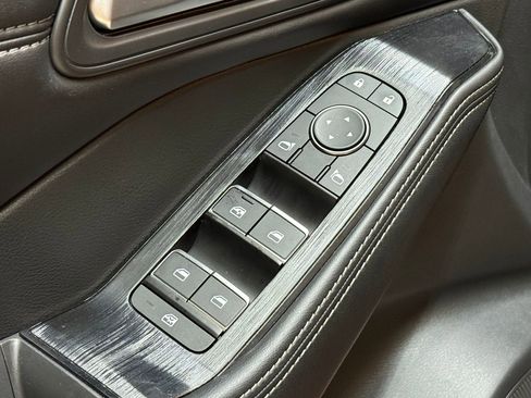 Used 2023 Nissan Rogue SL w/ SL Premium Package image 26