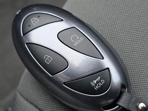 New 2025 Hyundai Elantra Sport image 29