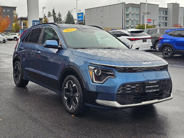 Certified 2023 Kia Niro Wind w/ Wind Preserve Package FWD image 8