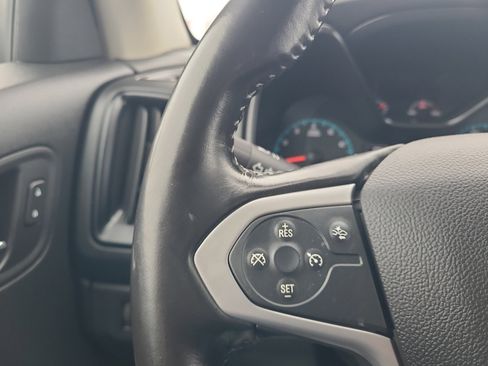 Used 2021 Chevrolet Colorado LT w/ Fleet Safety Package image 13