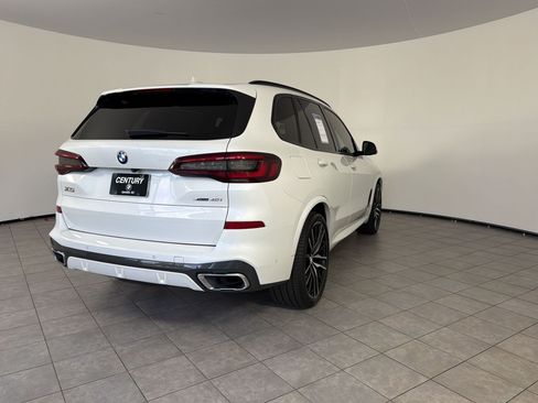 Used 2021 BMW X5 xDrive40i w/ M Sport Package AWD/4WD image 9