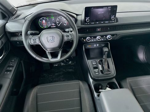 Used 2025 Honda CR-V Sport image 15