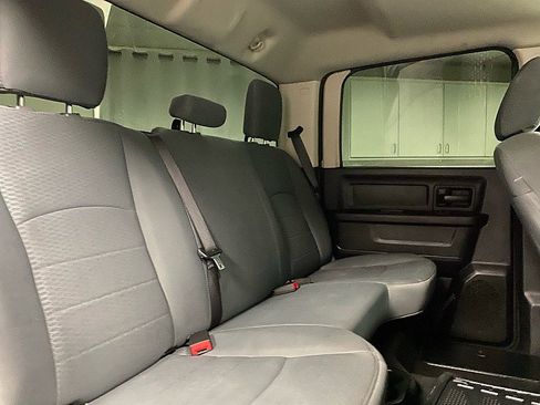 Used 2018 RAM 1500 Express image 11