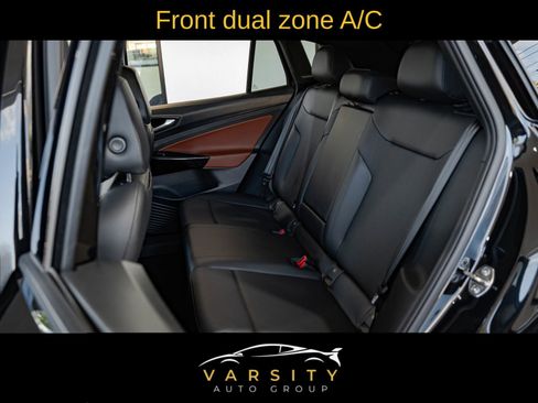 Used 2021 Volkswagen ID.4 Pro S w/ Gradient Package image 15