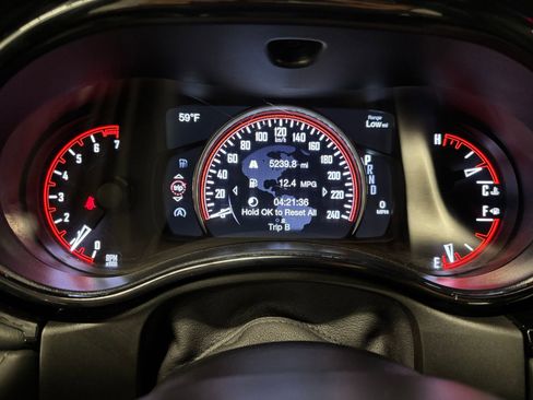 Used 2022 Dodge Durango GT AWD/4WD image 13