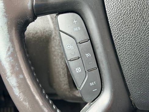 Used 2015 Buick Enclave Premium FWD image 35