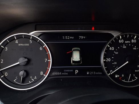 Used 2023 Nissan Rogue SV image 15