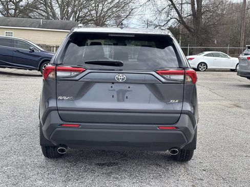 Used 2025 Toyota RAV4 XLE w/ Convenience Package image 8