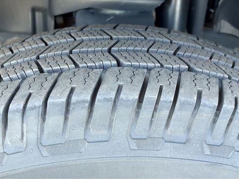 Used 2020 Jeep Wrangler Sport image 26