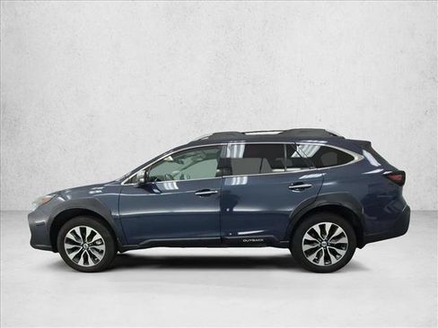 Used 2024 Subaru Outback Touring AWD/4WD image 9